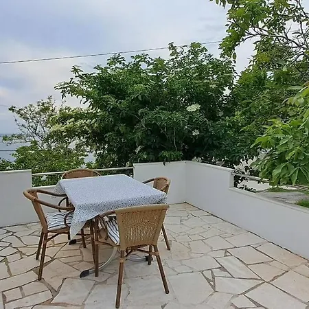 Apartment Maris Omiš